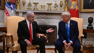 מדד החברה הישראלית לחודש יולי 2026: קריסה של אמון הציבור בנשיא טראמפ