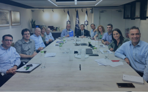צוות חוקה רזה
