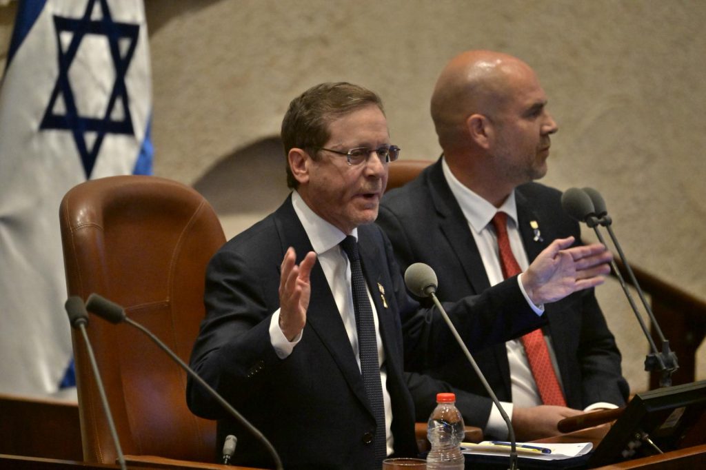 We deserve better statesmanship