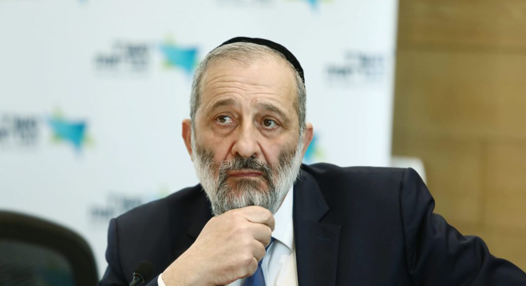 Shas fills local rabbi posts with loyalists, sidelining community choice