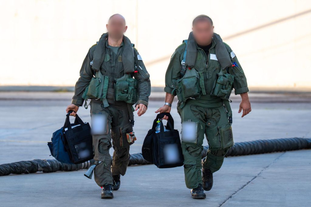 צונאמי של רגשות