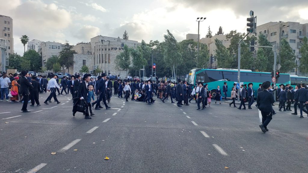 הכתובת על חומות ירושלים: מבט לעתיד הקשה של ישראל