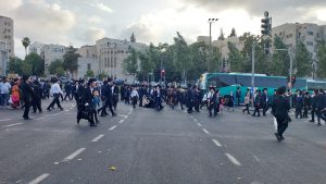 הכתובת על חומות ירושלים: מבט לעתיד הקשה של ישראל