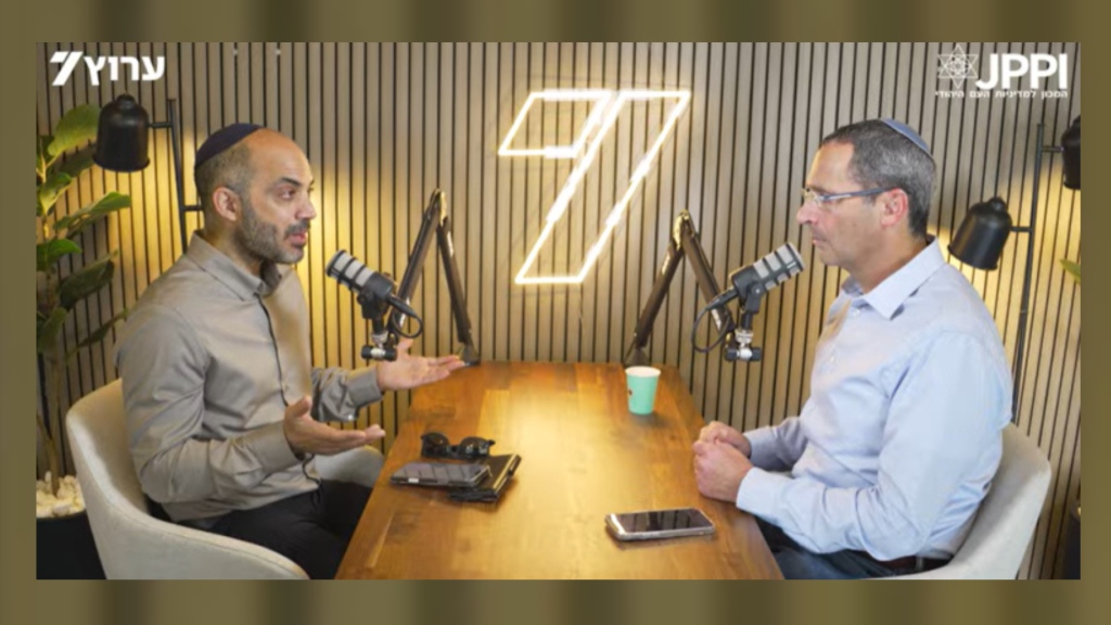 "כשהפוליטיקאים בורחים מהכרעה, בג"ץ מתחזק"