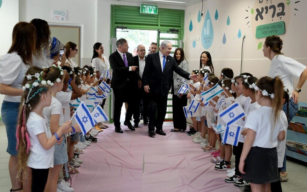 רק 14% מרוצים: שיא שלילי באמון הישראלים במערכת החינוך